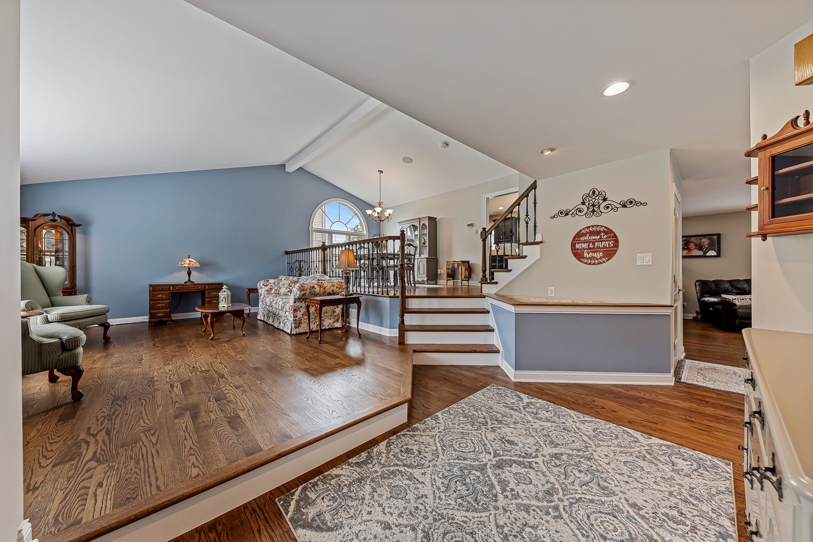 621 Vanderbilt Drive