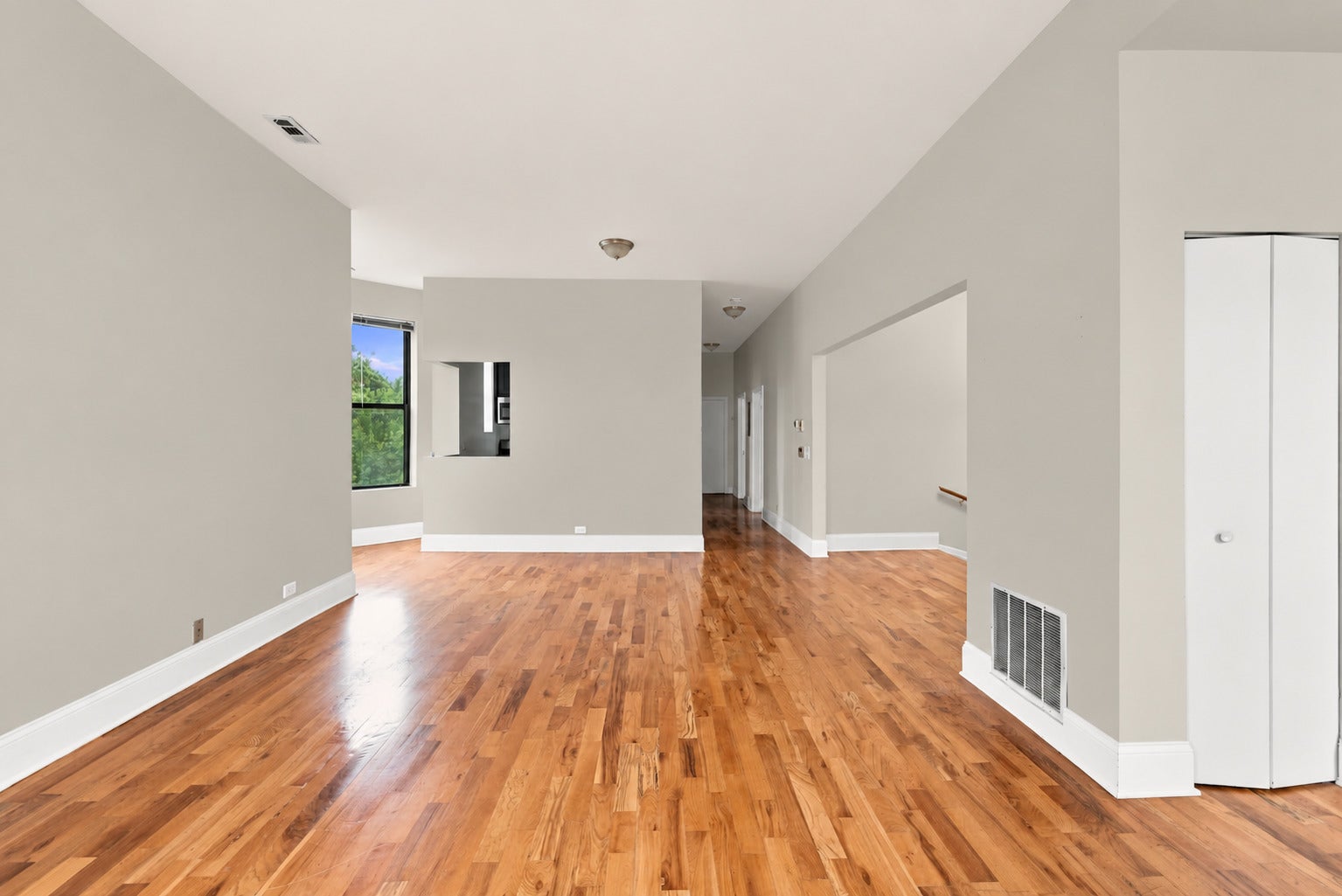 1480 W Erie Street 3F