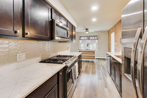 Tiny photo for 9309 S Lawndale Avenue, Evergreen Park, IL 60805 (MLS # 12594119)