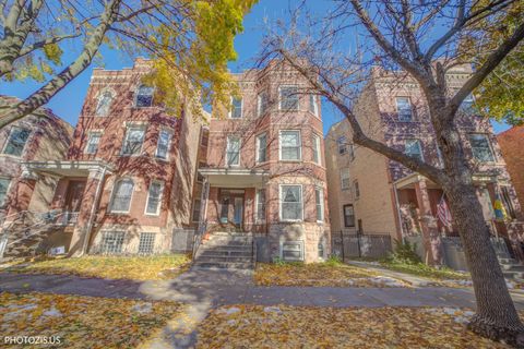 2212 W Iowa Street G Chicago IL 60622