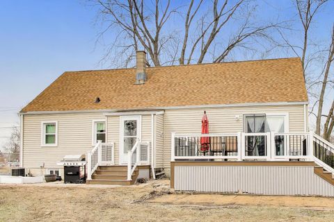 Tiny photo for 1607 W Plainfield Road, La Grange Highlands, IL 60525 (MLS # 12577187)