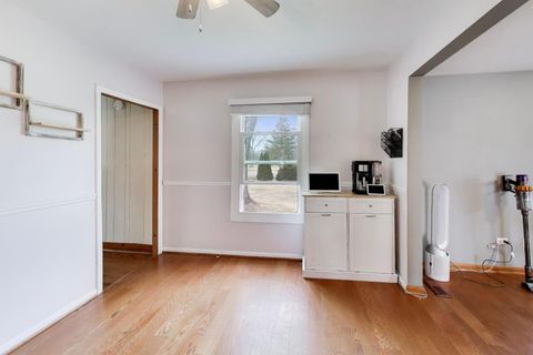 Tiny photo for 1607 W Plainfield Road, La Grange Highlands, IL 60525 (MLS # 12577187)