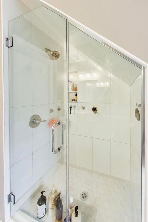 Tiny photo for 1607 W Plainfield Road, La Grange Highlands, IL 60525 (MLS # 12577187)