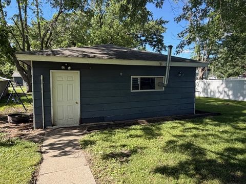 Tiny photo for 416 E Seventh Street, Minonk, IL 61760 (MLS # 12671191)