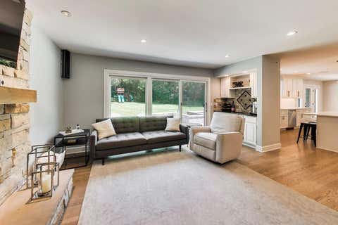 Tiny photo for 1 BIRCH LAKES Drive, Hawthorn Woods, IL 60047 (MLS # 12696373)