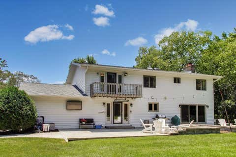 Tiny photo for 1 BIRCH LAKES Drive, Hawthorn Woods, IL 60047 (MLS # 12696373)