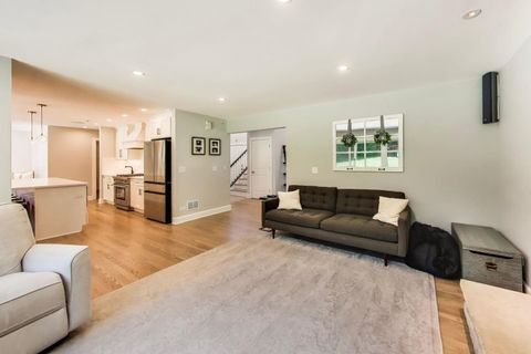 Tiny photo for 1 BIRCH LAKES Drive, Hawthorn Woods, IL 60047 (MLS # 12696373)