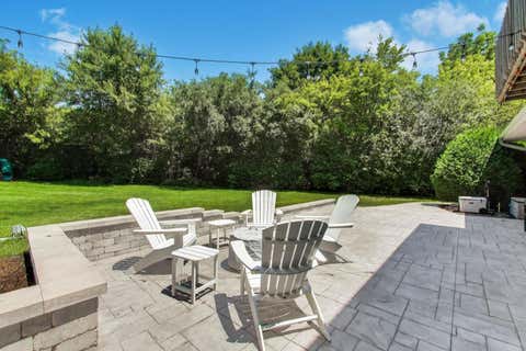Tiny photo for 1 BIRCH LAKES Drive, Hawthorn Woods, IL 60047 (MLS # 12696373)