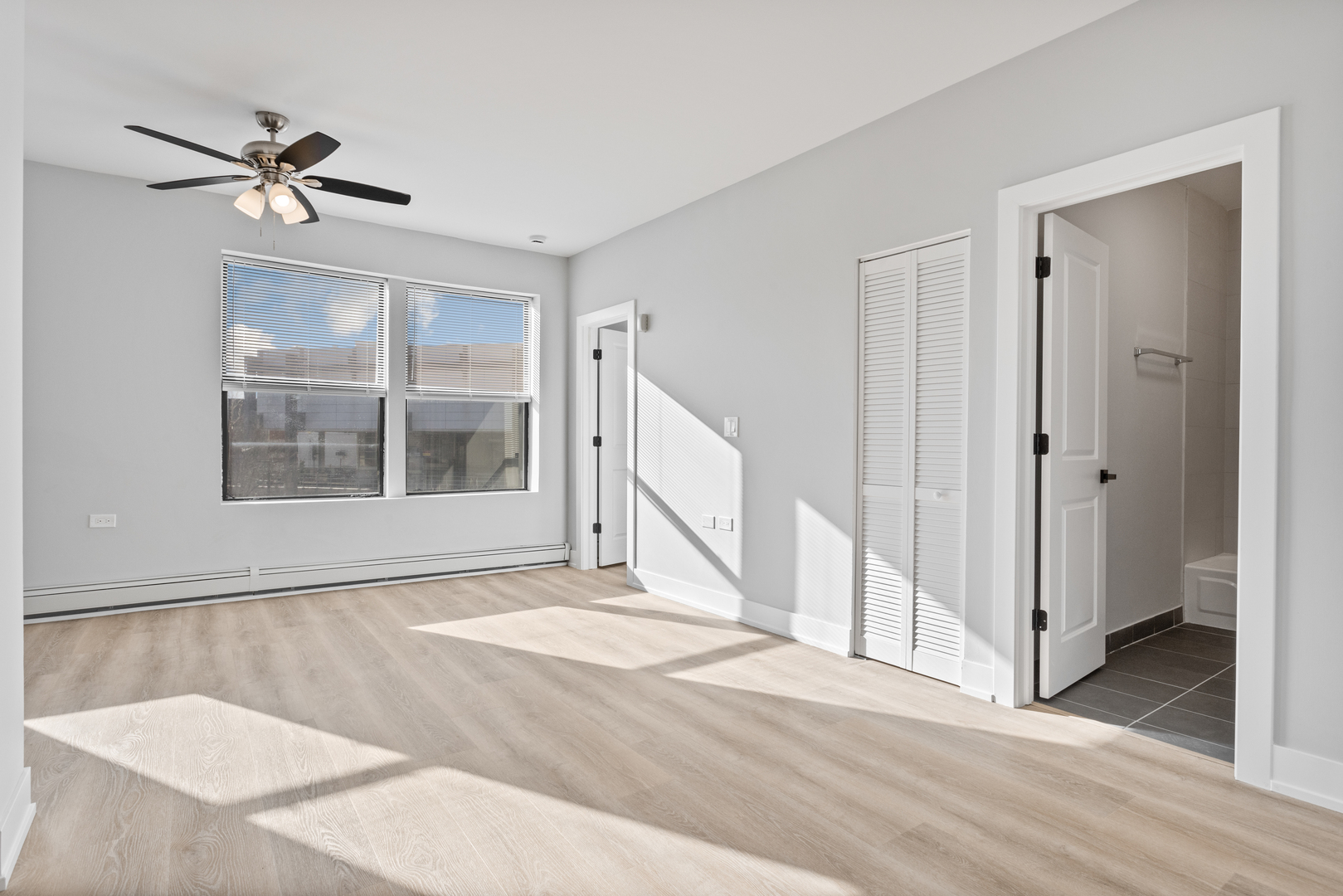 1625 W Howard Avenue 306