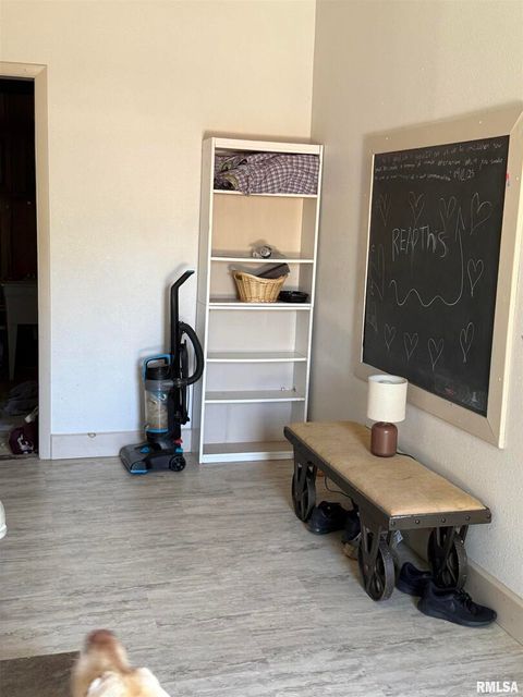 Tiny photo for 204 W Gelston Street, Valier, IL 62891 (MLS # EB459909)