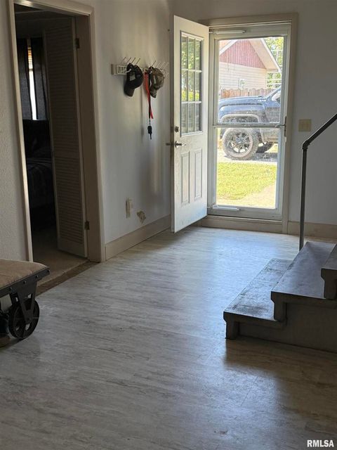 Tiny photo for 204 W Gelston Street, Valier, IL 62891 (MLS # EB459909)