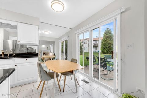 Tiny photo for 650 E Whispering Oaks Court, Palatine, IL 60074 (MLS # 12504102)