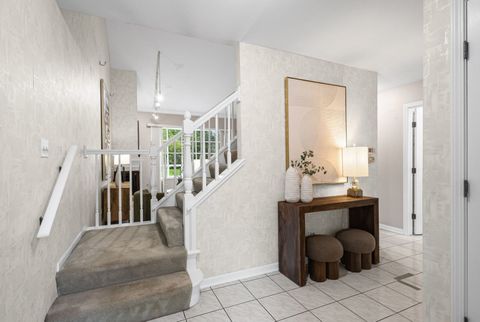 Tiny photo for 1029 Claremont Drive, Downers Grove, IL 60516 (MLS # 12572816)