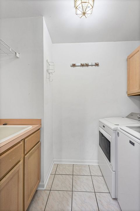 Tiny photo for 1029 Claremont Drive, Downers Grove, IL 60516 (MLS # 12572816)