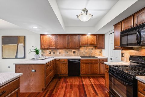 Tiny photo for 1029 Claremont Drive, Downers Grove, IL 60516 (MLS # 12572816)