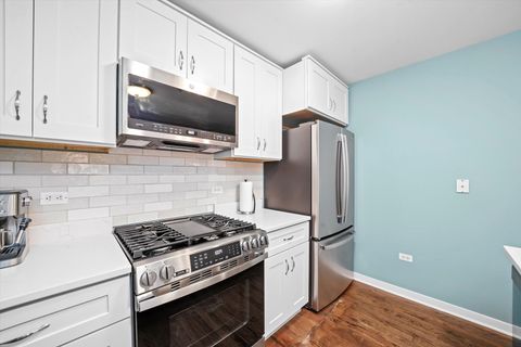 Tiny photo for 1159 N Cambridge Avenue #3, Chicago, IL 60610 (MLS # 12532938)