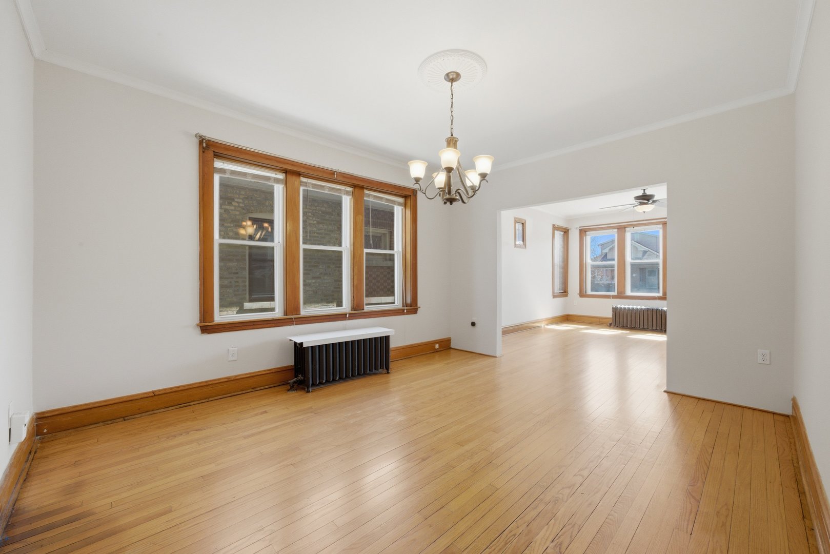 5418 W School Street