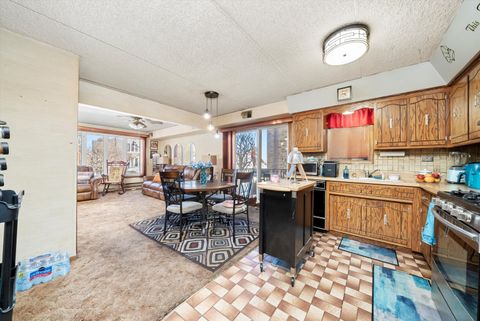 Tiny photo for 6237 S Newland Avenue #1N, Chicago, IL 60638 (MLS # 12552462)