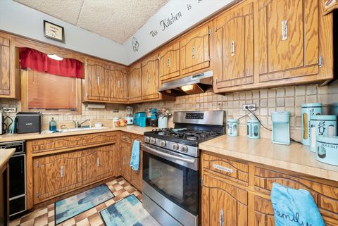 Tiny photo for 6237 S Newland Avenue #1N, Chicago, IL 60638 (MLS # 12552462)