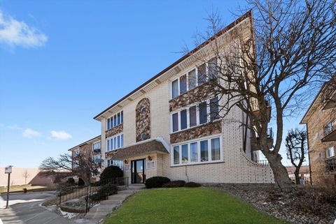 Tiny photo for 6237 S Newland Avenue #1N, Chicago, IL 60638 (MLS # 12552462)