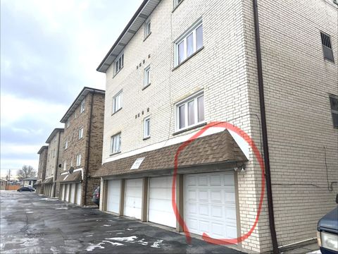 Tiny photo for 6237 S Newland Avenue #1N, Chicago, IL 60638 (MLS # 12552462)