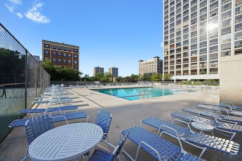 Tiny photo for 4343 N Clarendon Avenue #2810, Chicago, IL 60613 (MLS # 12465783)