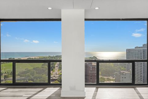 Tiny photo for 4343 N Clarendon Avenue #2810, Chicago, IL 60613 (MLS # 12465783)