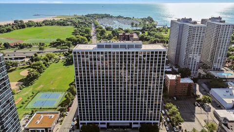 Photo of 4343 N Clarendon Avenue #2810, Chicago, IL 60613 (MLS # 12465783) Photo of 4343 N Clarendon Avenue #2810, Chicago, IL 60613 (MLS # 12465783)