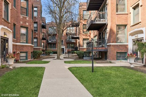 1138 W Pratt Boulevard 2N Chicago IL 60626
