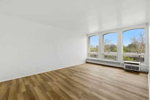 Tiny photo for 1451 E 55th Street #417N, Chicago, IL 60615 (MLS # 12622680)