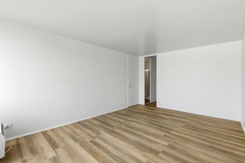 Tiny photo for 1451 E 55th Street #417N, Chicago, IL 60615 (MLS # 12622680)