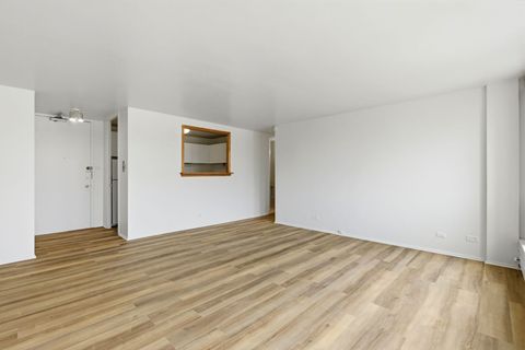 Tiny photo for 1451 E 55th Street #417N, Chicago, IL 60615 (MLS # 12622680)