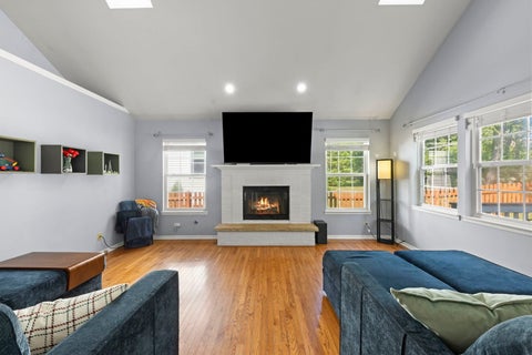Tiny photo for 24 Westmoor Court, Aurora, IL 60502 (MLS # 12750457)