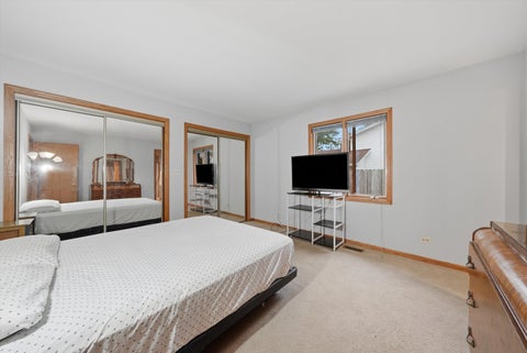 Tiny photo for 709 Jenkisson Avenue, Lake Bluff, IL 60044 (MLS # 12776011)