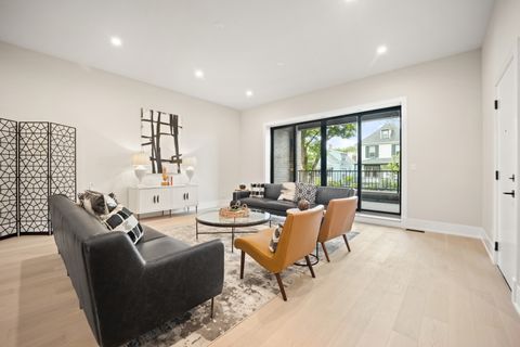 Tiny photo for 4353 N Richmond Avenue #1N, Chicago, IL 60618 (MLS # 12525602)