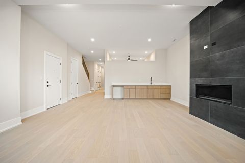 Tiny photo for 4353 N Richmond Avenue #1N, Chicago, IL 60618 (MLS # 12525602)