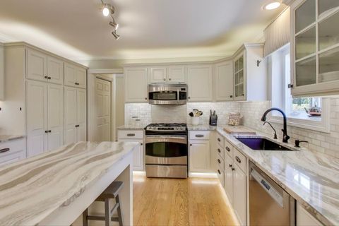 Tiny photo for 402 Hankes Road, Sugar Grove, IL 60554 (MLS # 12504931)