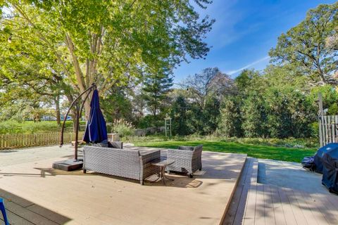 Tiny photo for 402 Hankes Road, Sugar Grove, IL 60554 (MLS # 12504931)