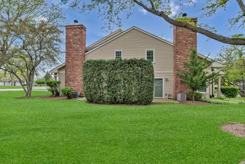 Tiny photo for 3053 Anton Drive, Aurora, IL 60504 (MLS # 12634343)
