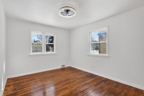 Tiny photo for 406 Bayliss Avenue, Rockford, IL 61101 (MLS # 12557830)