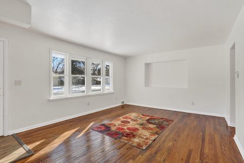 Tiny photo for 406 Bayliss Avenue, Rockford, IL 61101 (MLS # 12557830)