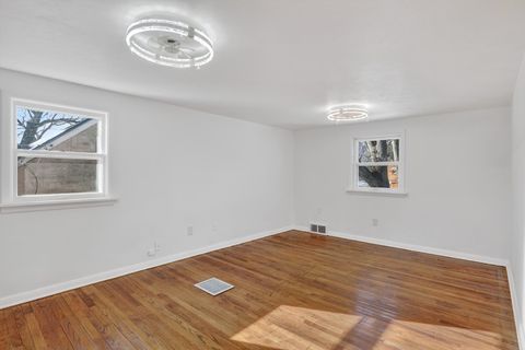 Tiny photo for 406 Bayliss Avenue, Rockford, IL 61101 (MLS # 12557830)