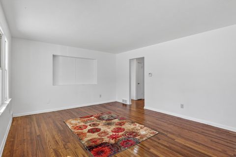 Tiny photo for 406 Bayliss Avenue, Rockford, IL 61101 (MLS # 12557830)