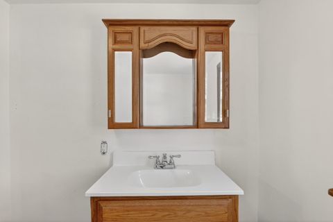 Tiny photo for 406 Bayliss Avenue, Rockford, IL 61101 (MLS # 12557830)