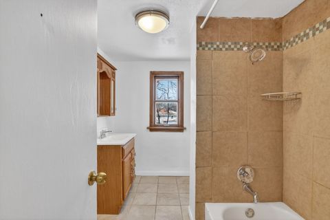 Tiny photo for 406 Bayliss Avenue, Rockford, IL 61101 (MLS # 12557830)