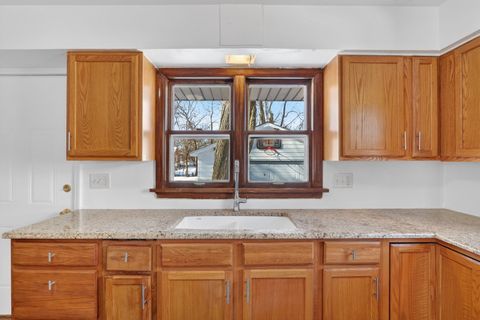 Tiny photo for 406 Bayliss Avenue, Rockford, IL 61101 (MLS # 12557830)