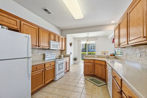 Tiny photo for 11869 Chatfield Crossing Xing, Huntley, IL 60142 (MLS # 12611843)