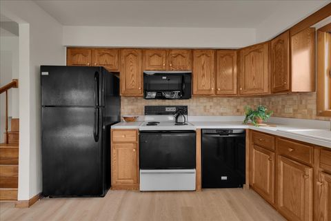 Tiny photo for 850 S Hillside Avenue, Elmhurst, IL 60126 (MLS # 12637153)