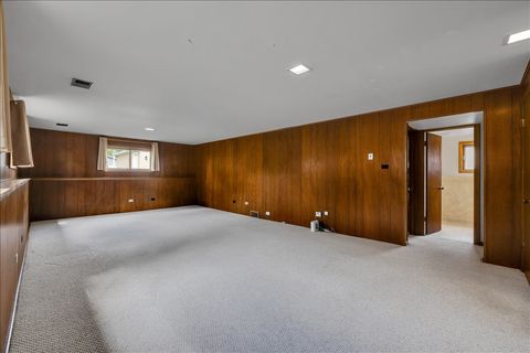 Tiny photo for 850 S Hillside Avenue, Elmhurst, IL 60126 (MLS # 12637153)
