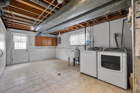 Tiny photo for 850 S Hillside Avenue, Elmhurst, IL 60126 (MLS # 12637153)
